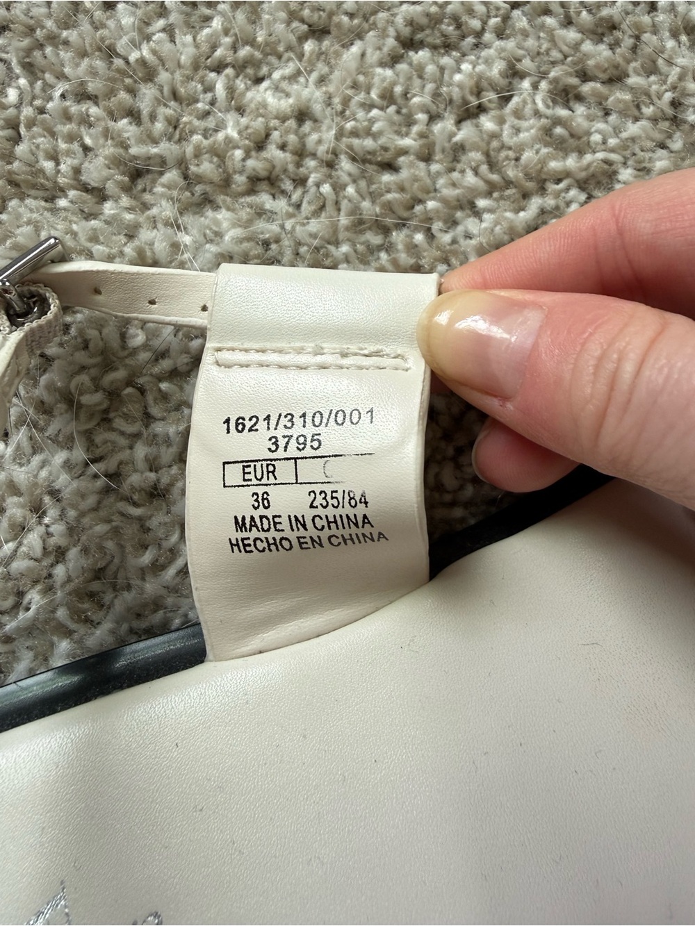 Zara Strappy Flat Sandals - Picture 2 of 5